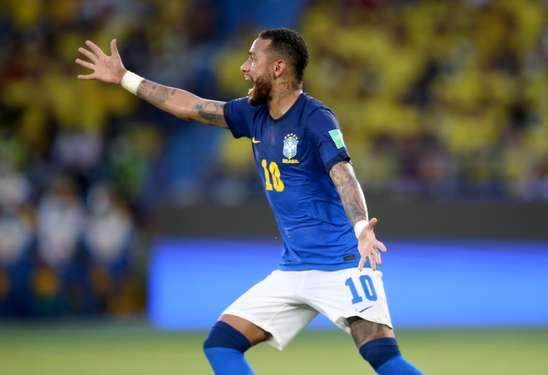 开云体育官方网-平哥伦比亚 巴西队9连胜作古 弟媳迎国家队百战